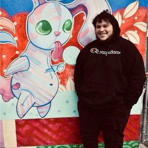 Meet your Posher, Travis